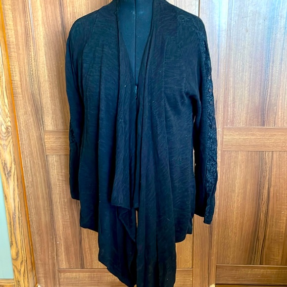 Knox Rose Cartigan - Picture 1 of 3